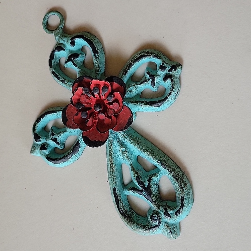 Cast Iron Cross with Red Flower In Center- Blue Patina - Picture 4 of 4